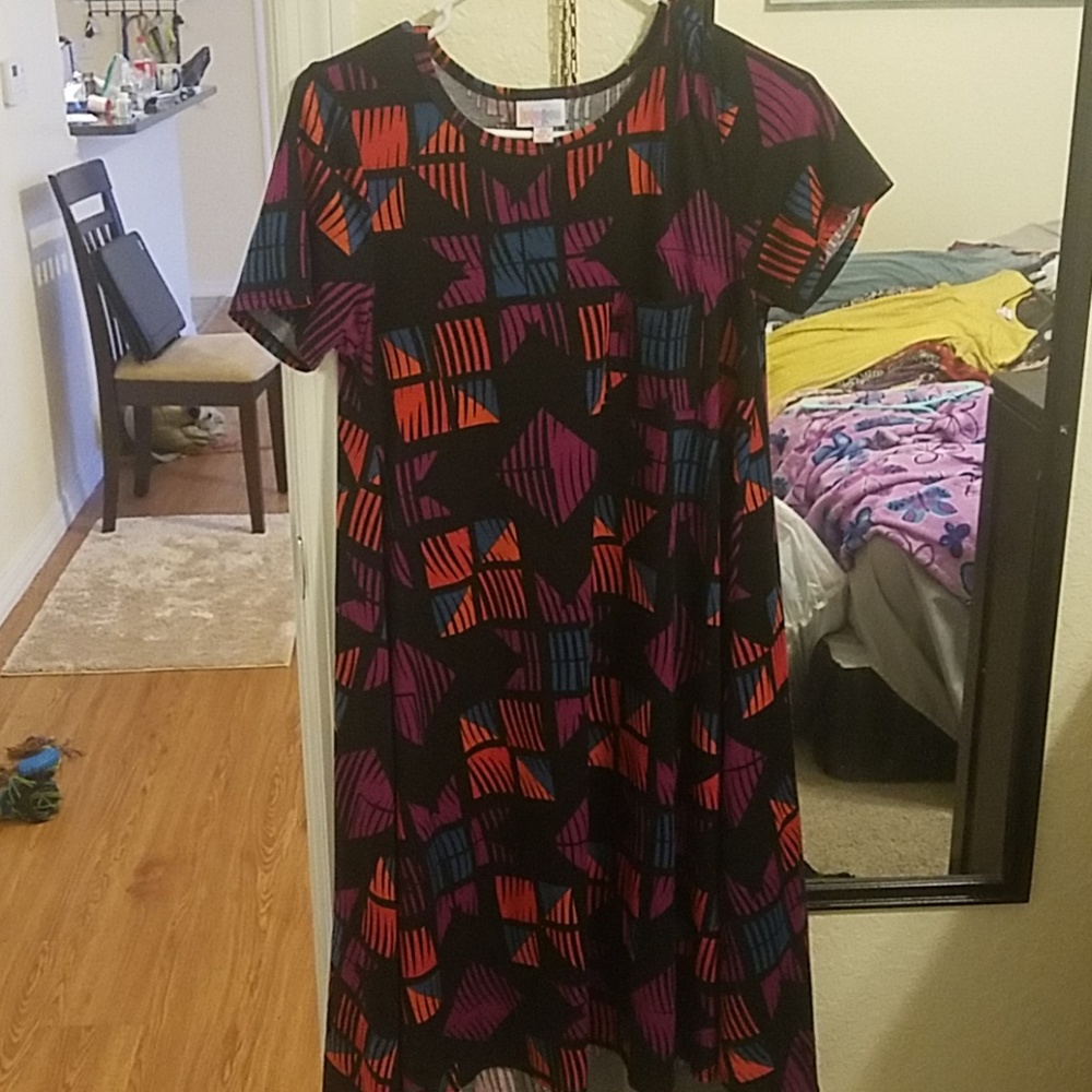 XS Geometric Carly Dress
